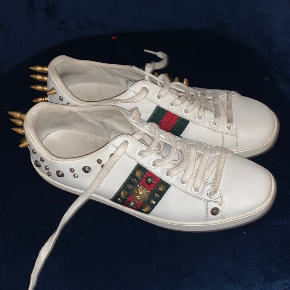 Gucci Sneakers - Picture 2 of 6